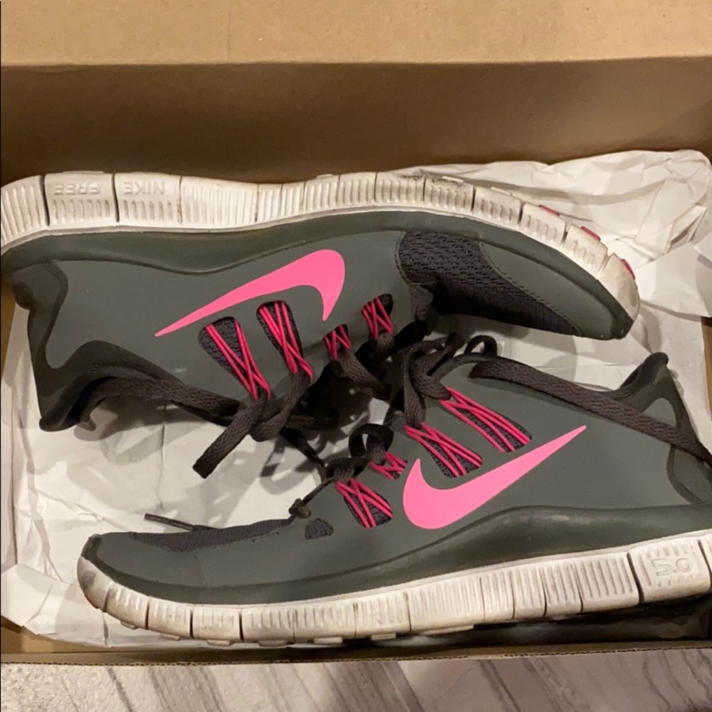 Nike Free Runs
